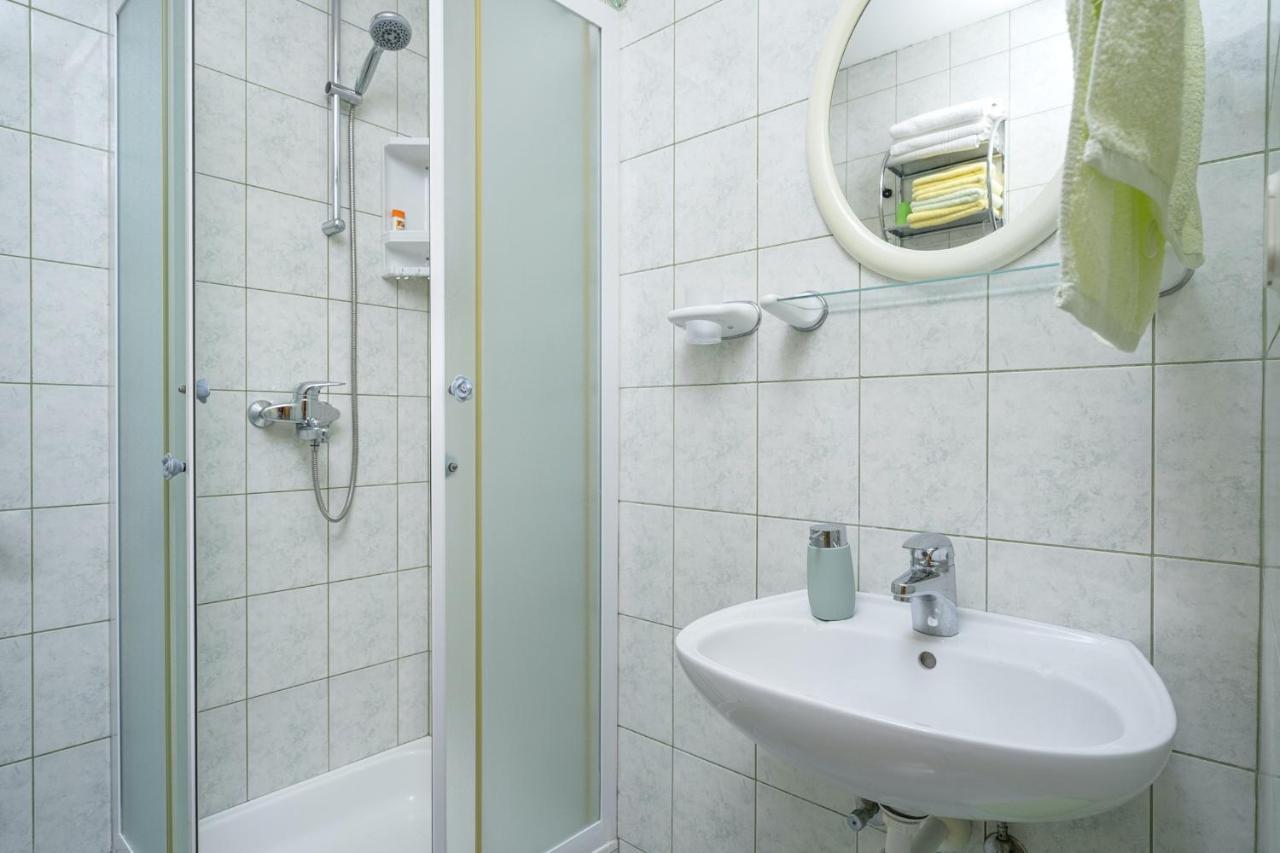 Apartments Zlata Stari Grad  Ngoại thất bức ảnh