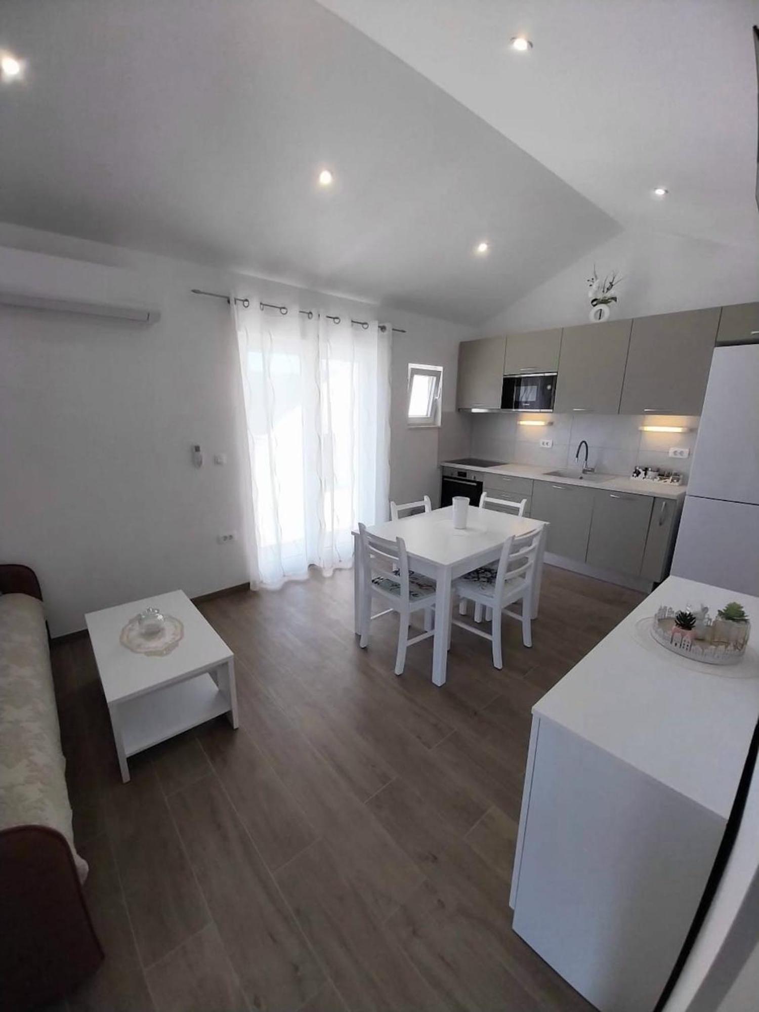 Apartments Zlata Stari Grad  Ngoại thất bức ảnh